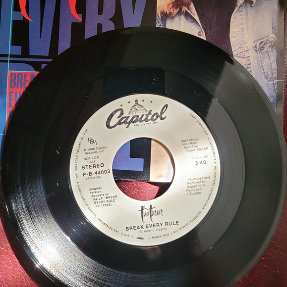 Tina Turner Break Every Rule 45 rpm Like New!! 🎶 🎵 - Picture 2 of 4